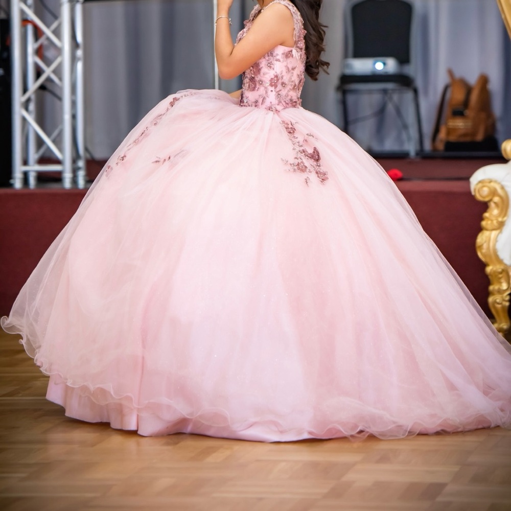 Quinceañera dress